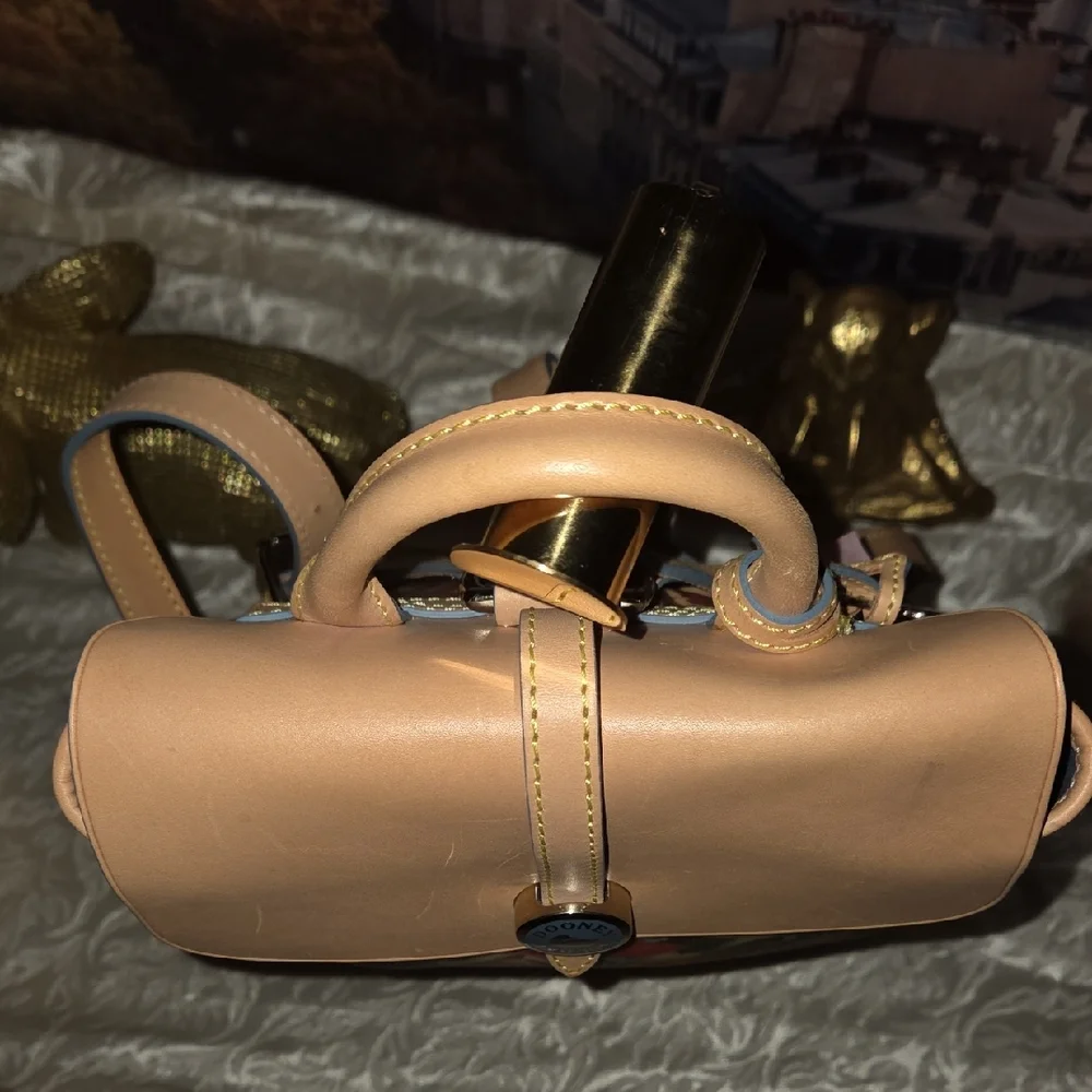 Dooney & Bourke Candy Backpack Rare - Picture 4 of 11